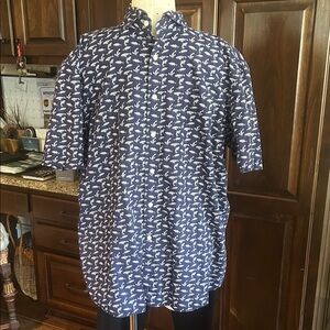 Johnnie-O Sz XL Men's Blue Fish Patterned Shirt GUC
